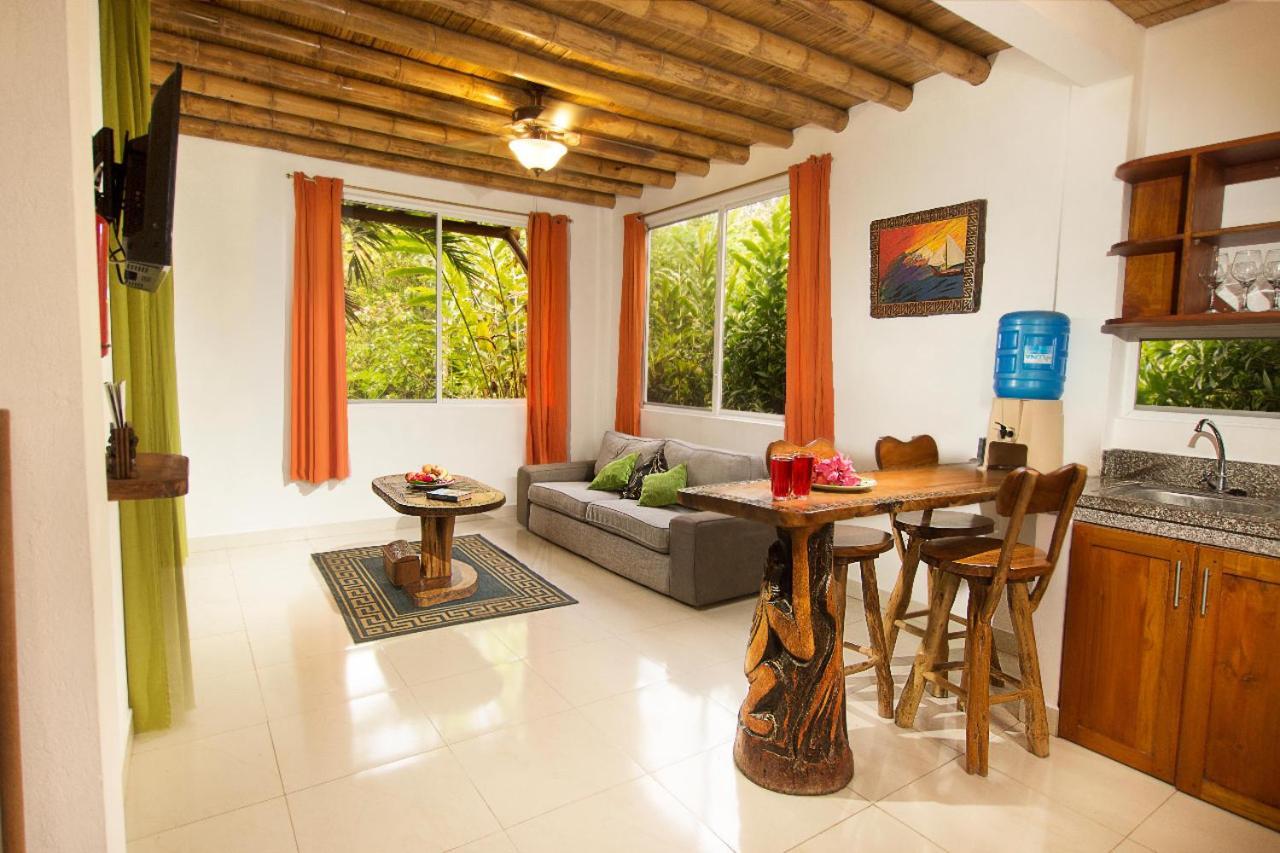 Itchimbia Garden Ayampe Montana Y Mar Βίλα Εξωτερικό φωτογραφία
